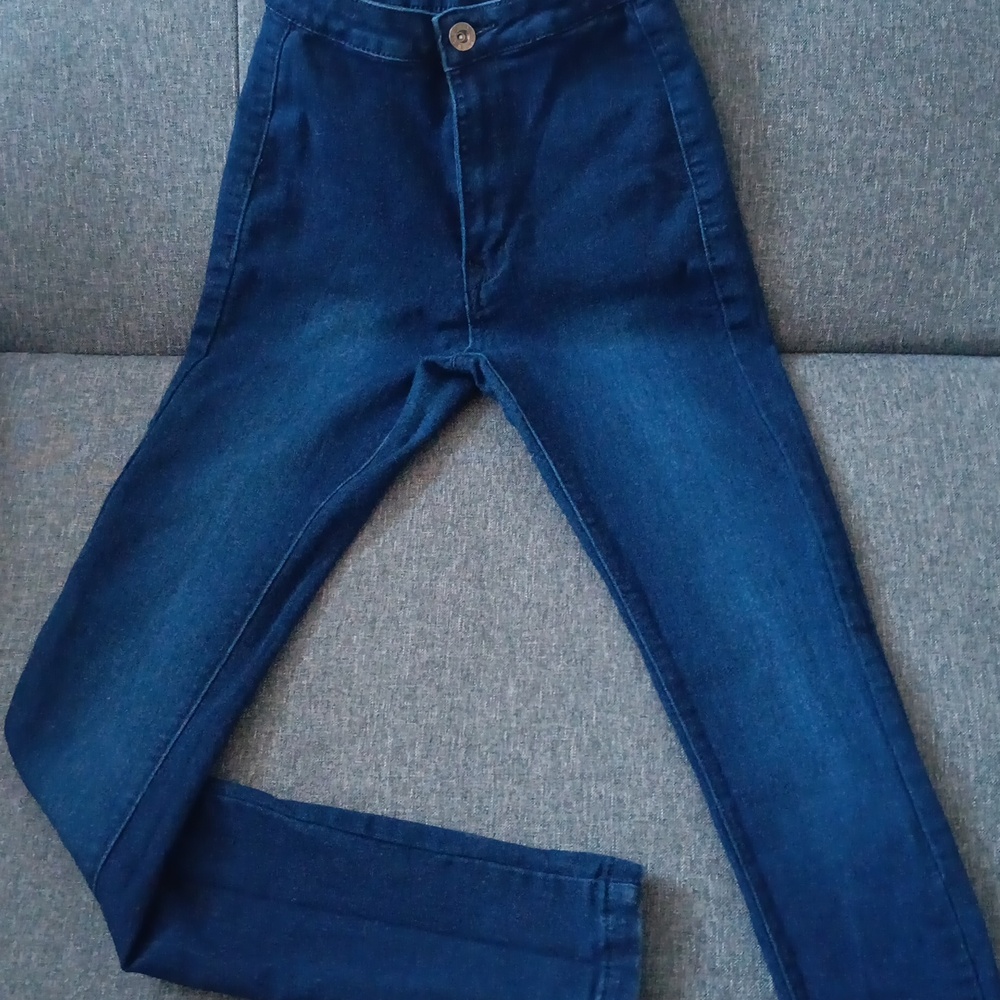 Jeans - Picture 3 of 3